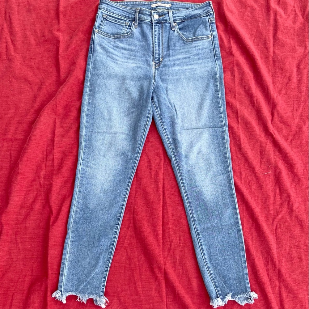 Levi’s High Rise Ankle Jeans